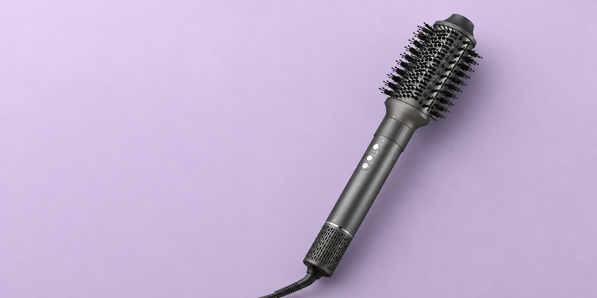 Graphite hot-air styling brush